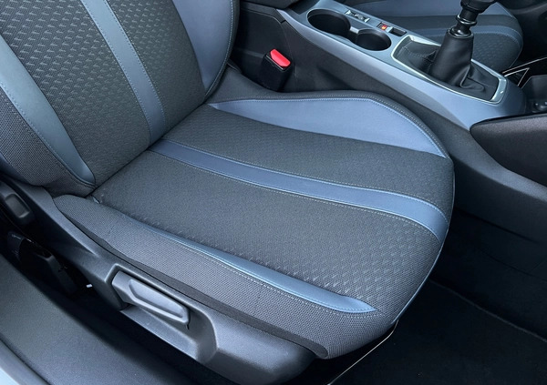 Peugeot 2008 cena 75900 przebieg: 169773, rok produkcji 2021 z Suchedniów małe 742